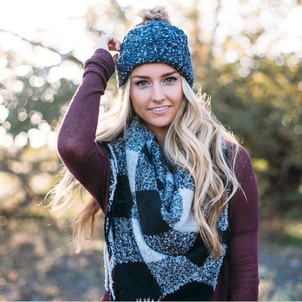 American Eagle Heritage Plaid Blanket Scarf